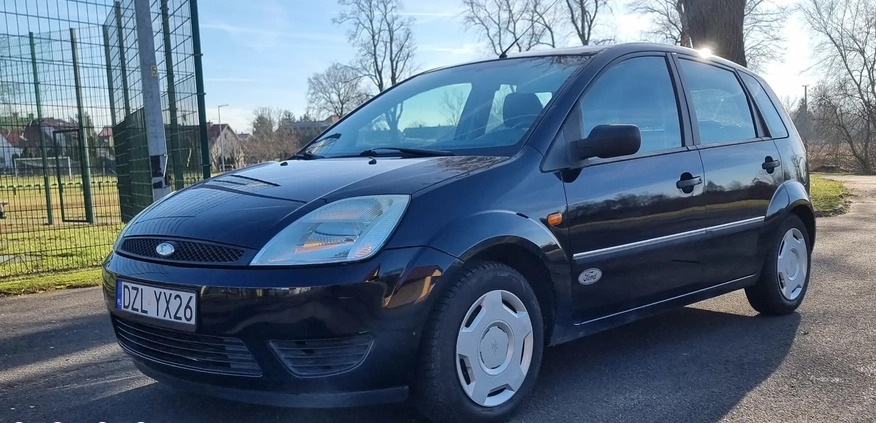 Ford Fiesta cena 5800 przebieg: 205700, rok produkcji 2005 z Bolesławiec małe 172